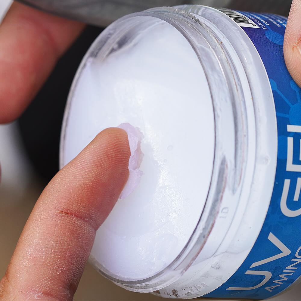 SPRO UV Gel 75ml: milchig, schmierig, UV-Aktiv, leuchtet